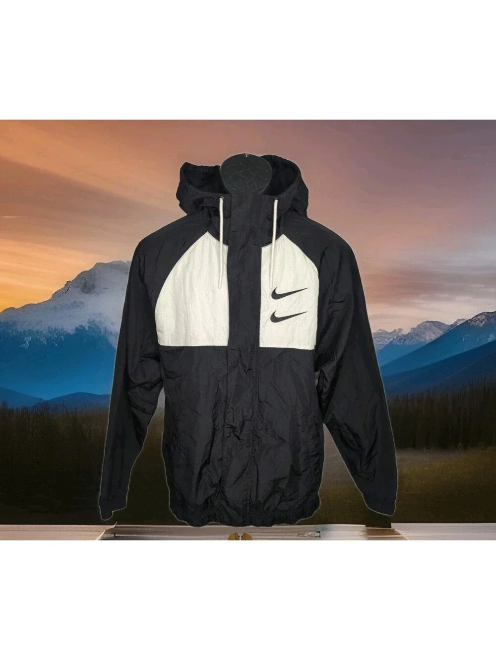 Nike Sportswear NSW Swoosh Hooded Woven Jacket Black White CJ4888-011 Mens Small